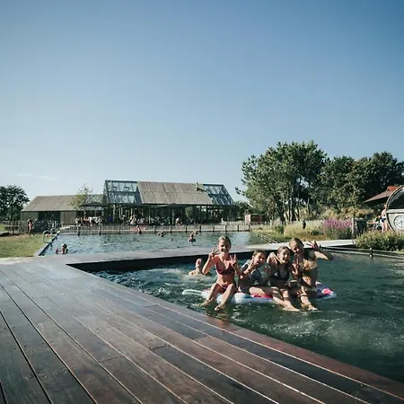 De Klepperstee キャンプ場 *